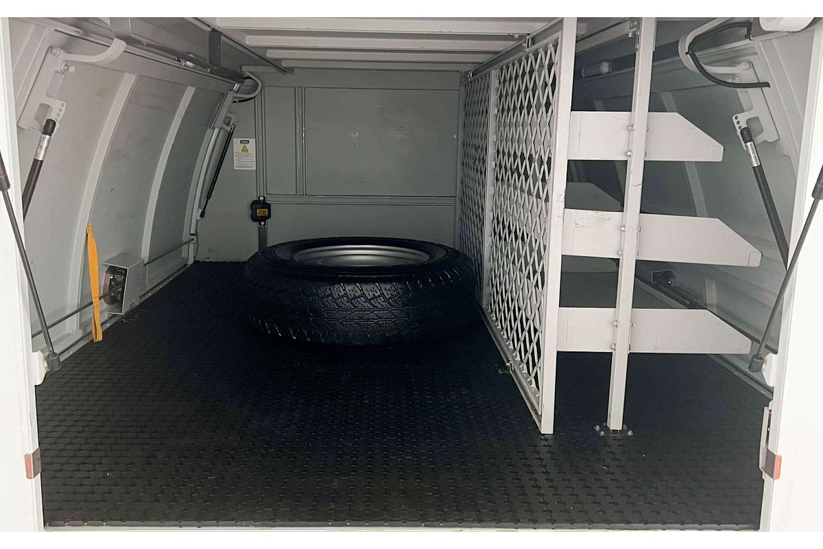 2019 Isuzu D-MAX SX High Ride Rear Wheel Drive