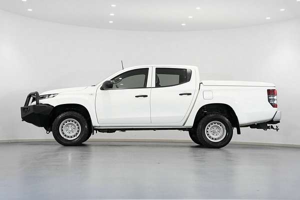2019 Mitsubishi Triton GLX MR 4X4