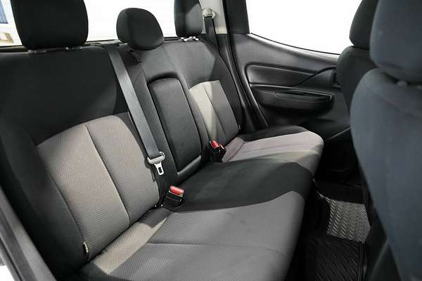 2019 Mitsubishi Triton GLX MR 4X4