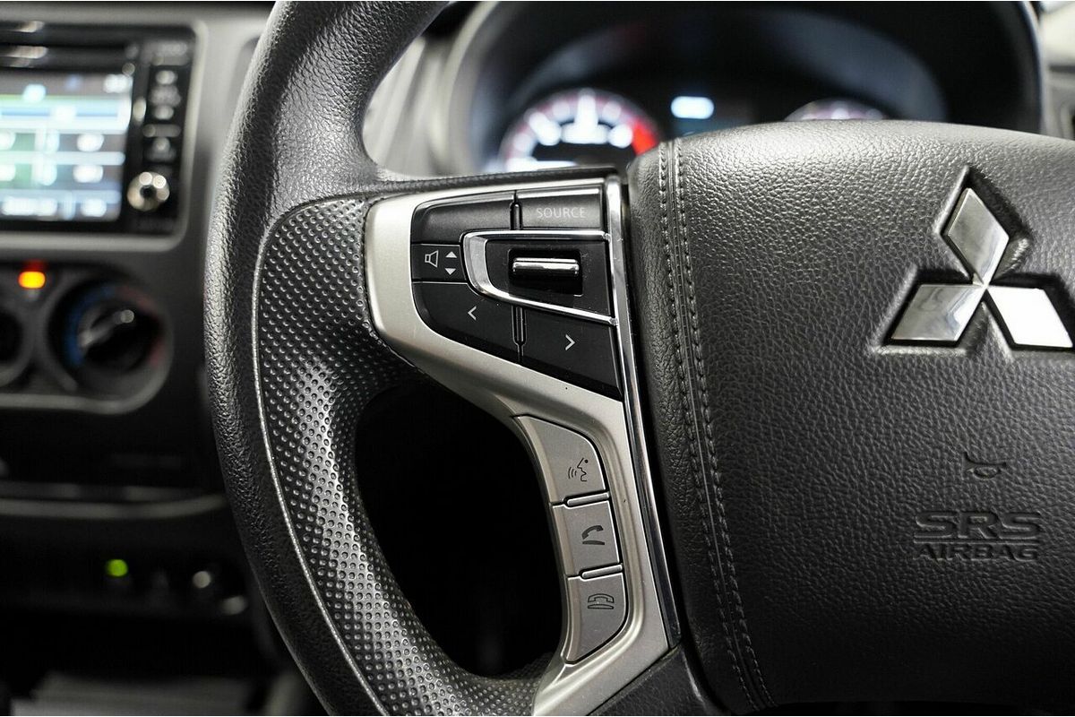 2019 Mitsubishi Triton GLX MR 4X4