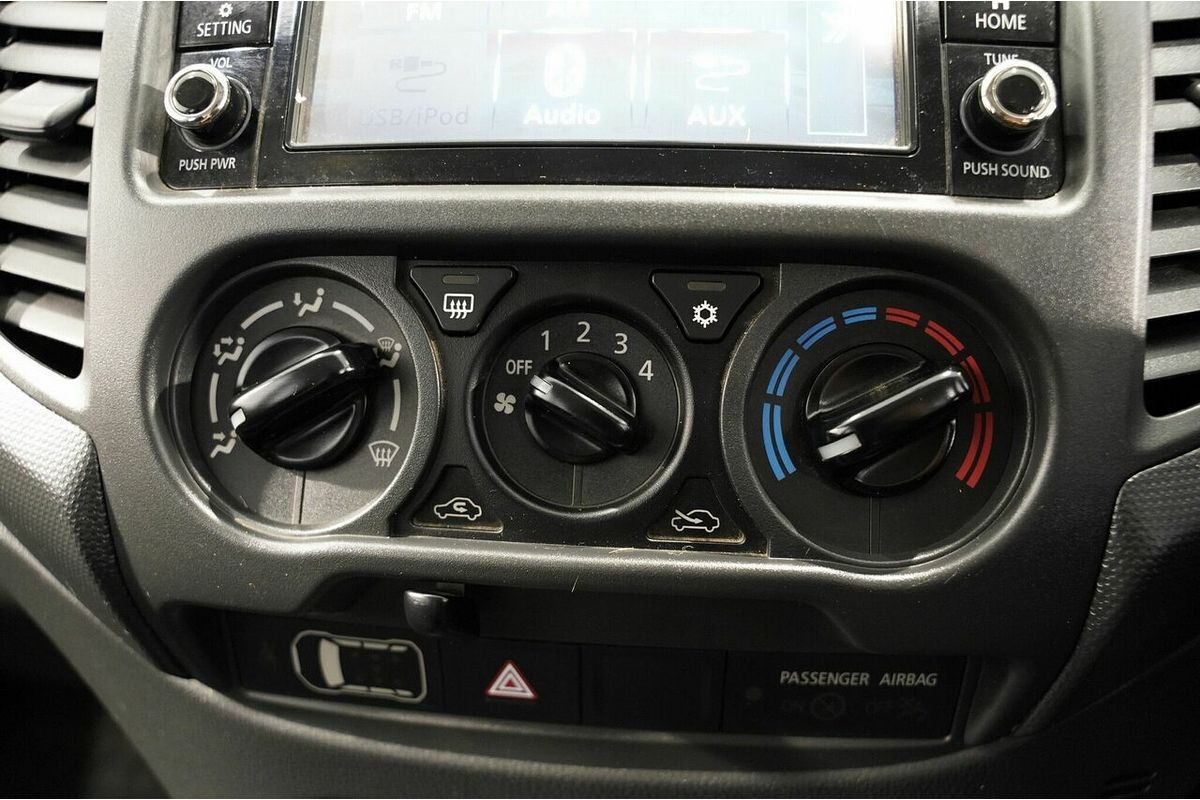 2019 Mitsubishi Triton GLX MR 4X4