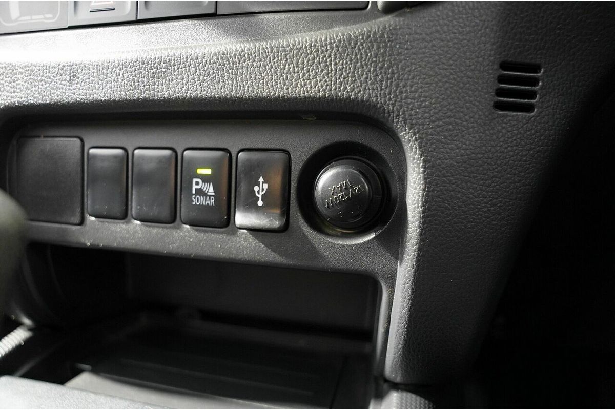 2019 Mitsubishi Triton GLX MR 4X4