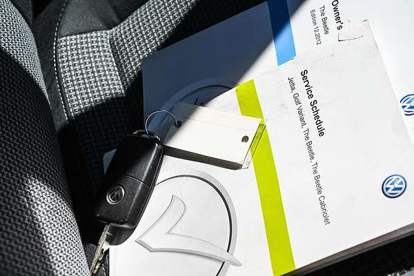 2013 Volkswagen Beetle 1L