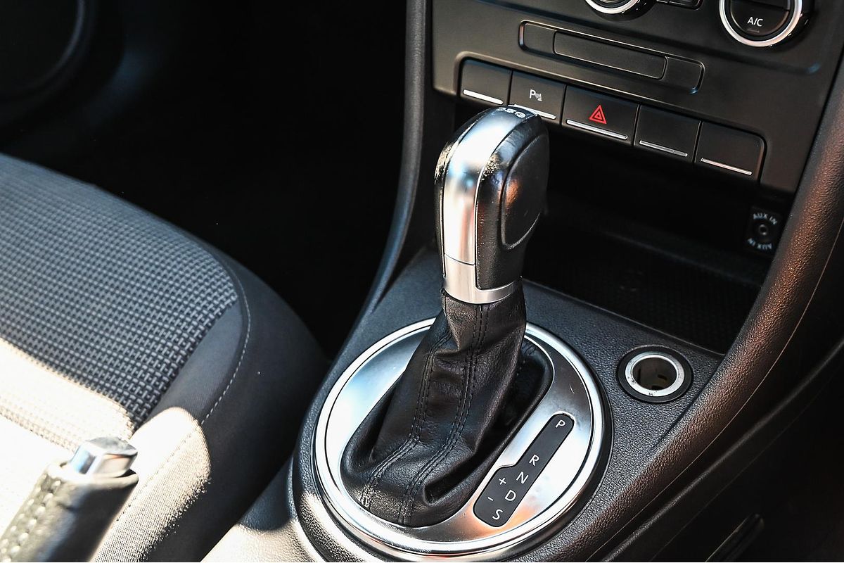 2013 Volkswagen Beetle 1L