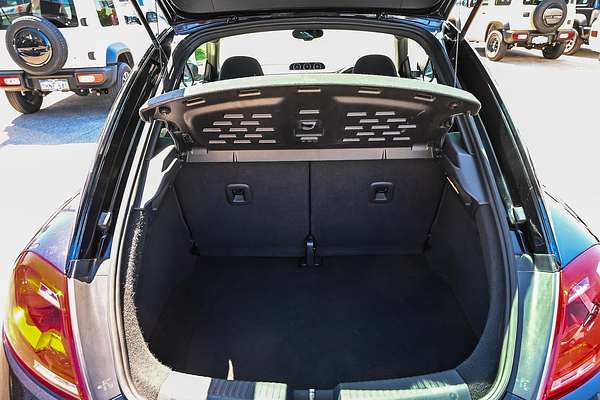 2013 Volkswagen Beetle 1L