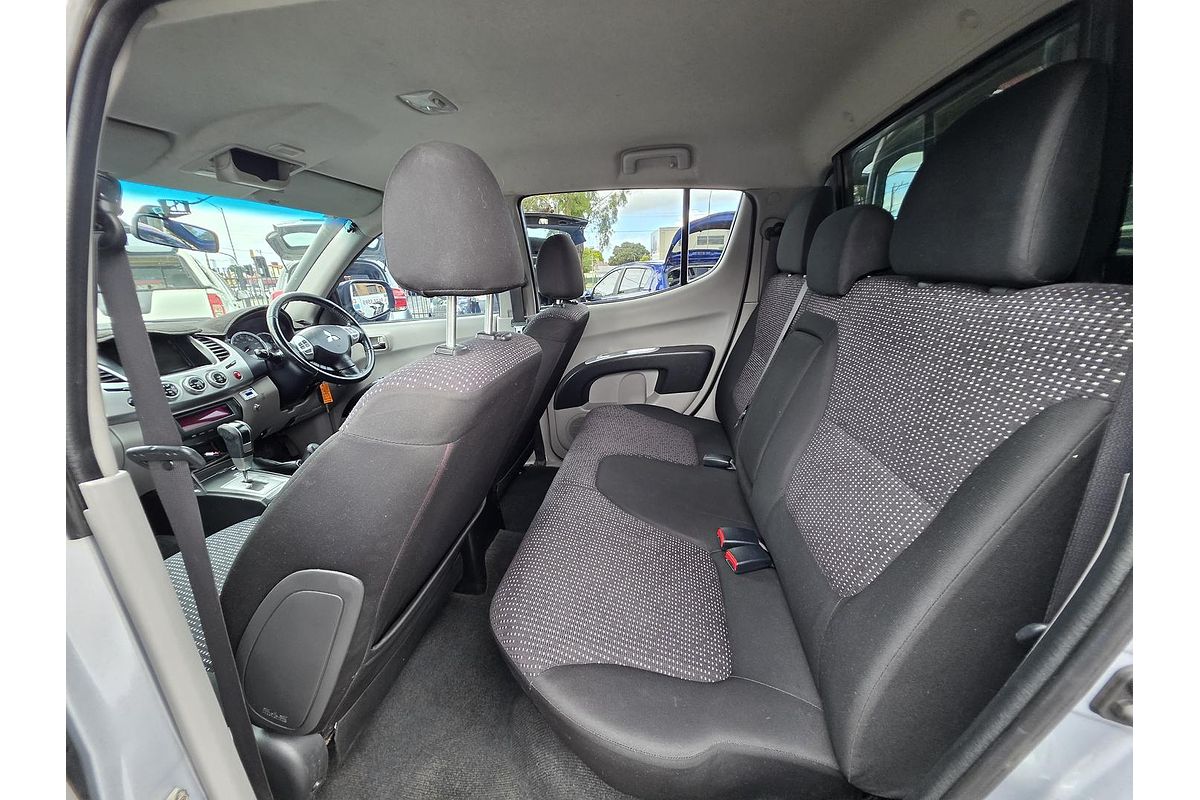 2013 Mitsubishi Triton GLX MN 4X4