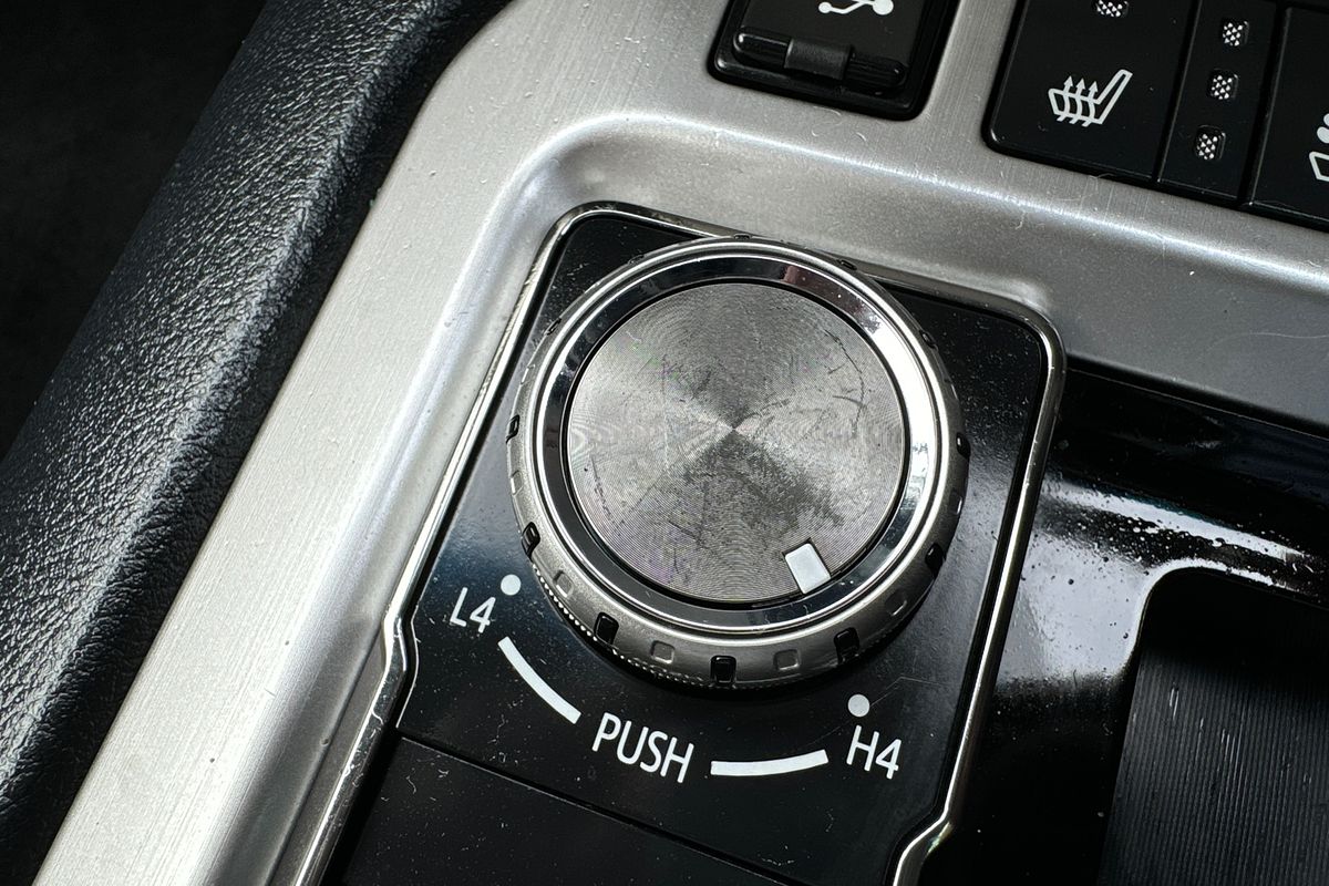 2020 Toyota Landcruiser Sahara Horizon VDJ200R