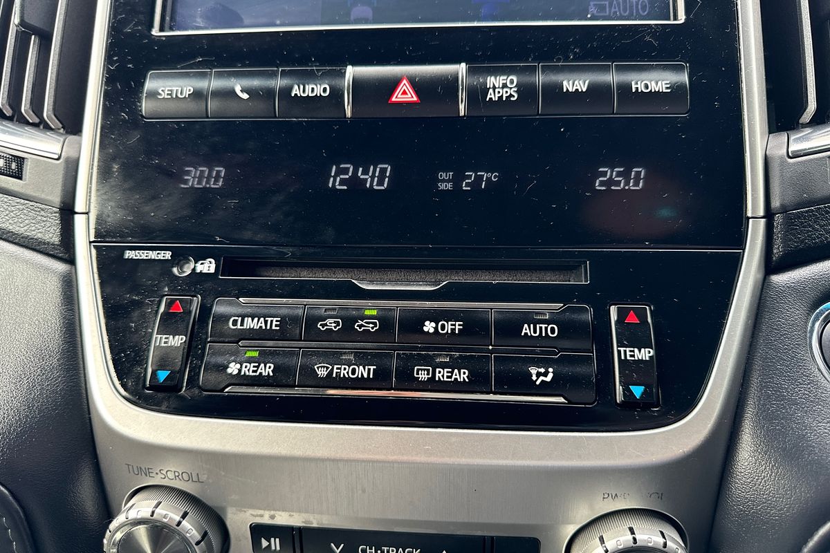 2020 Toyota Landcruiser Sahara Horizon VDJ200R