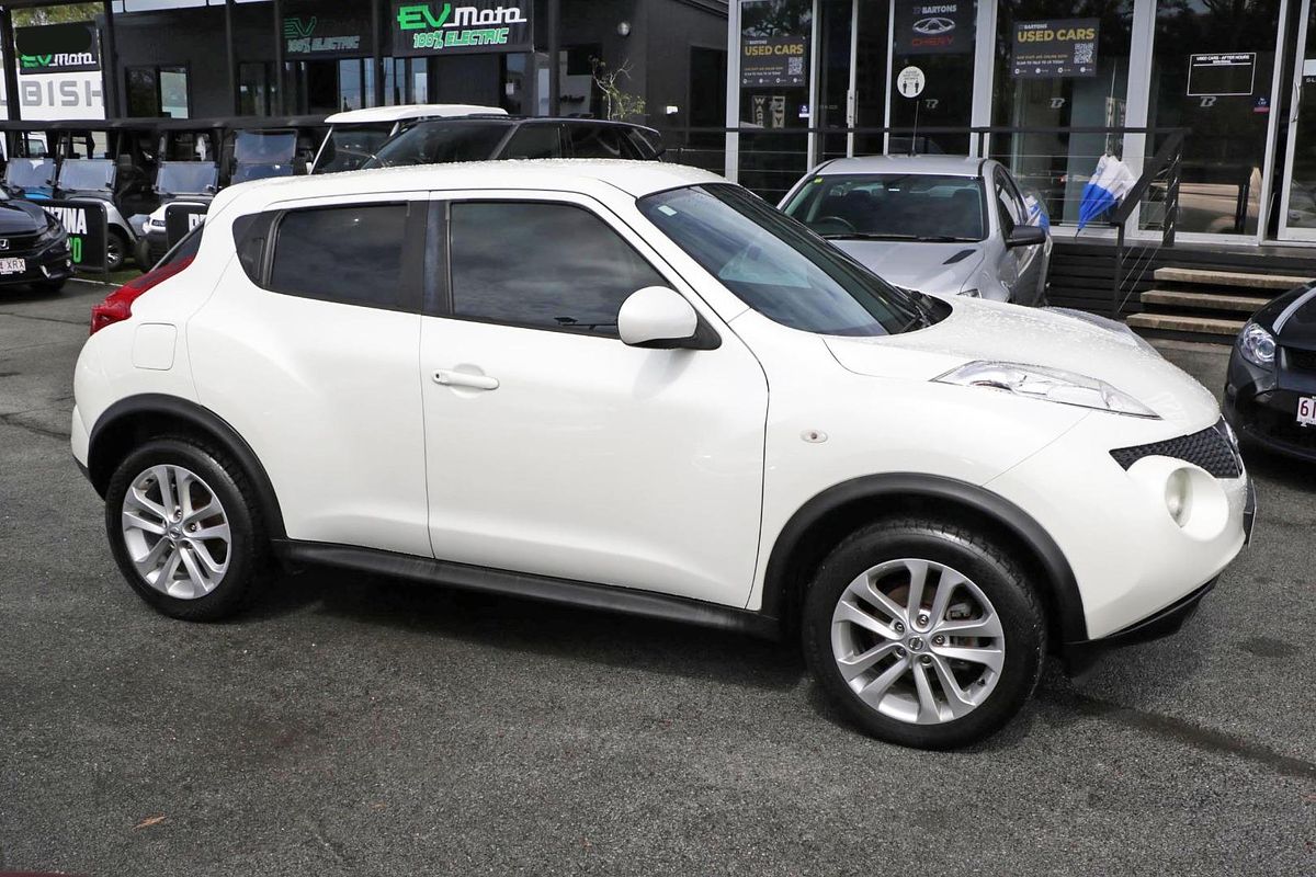 2013 Nissan JUKE ST F15