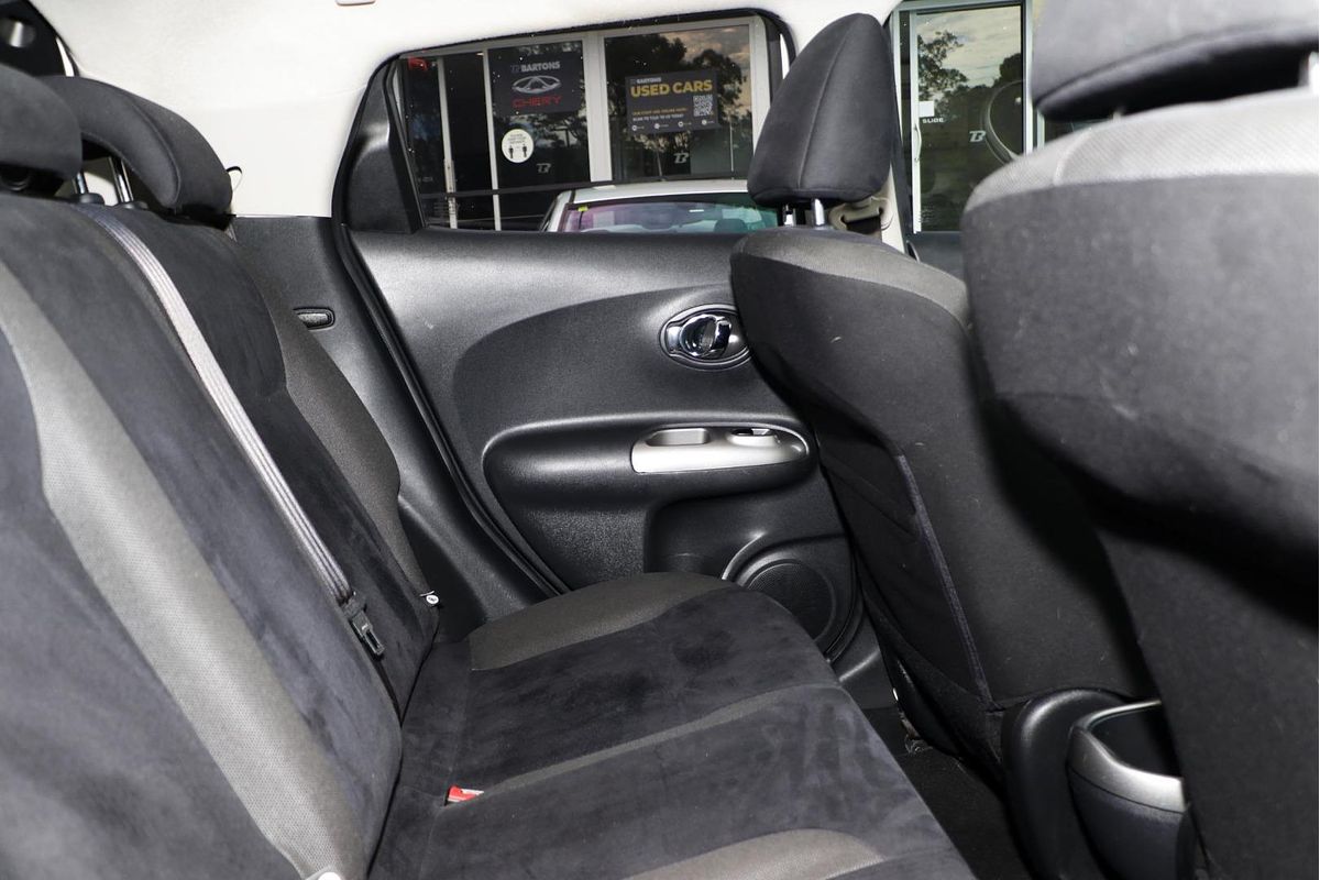 2013 Nissan JUKE ST F15