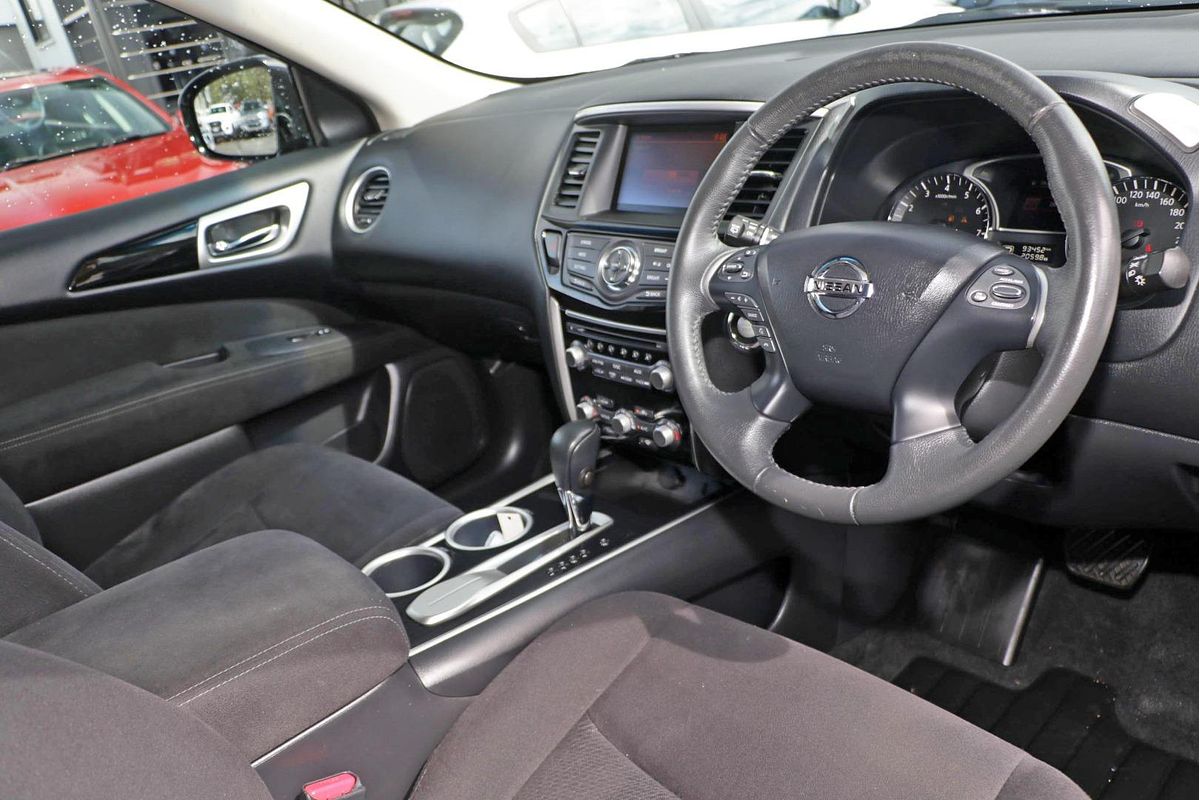 2015 Nissan Pathfinder ST R52