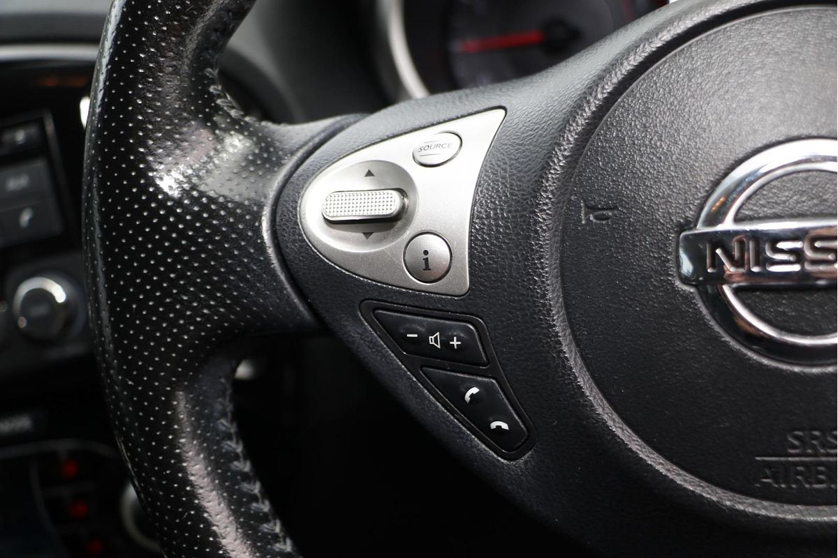 2013 Nissan JUKE ST F15