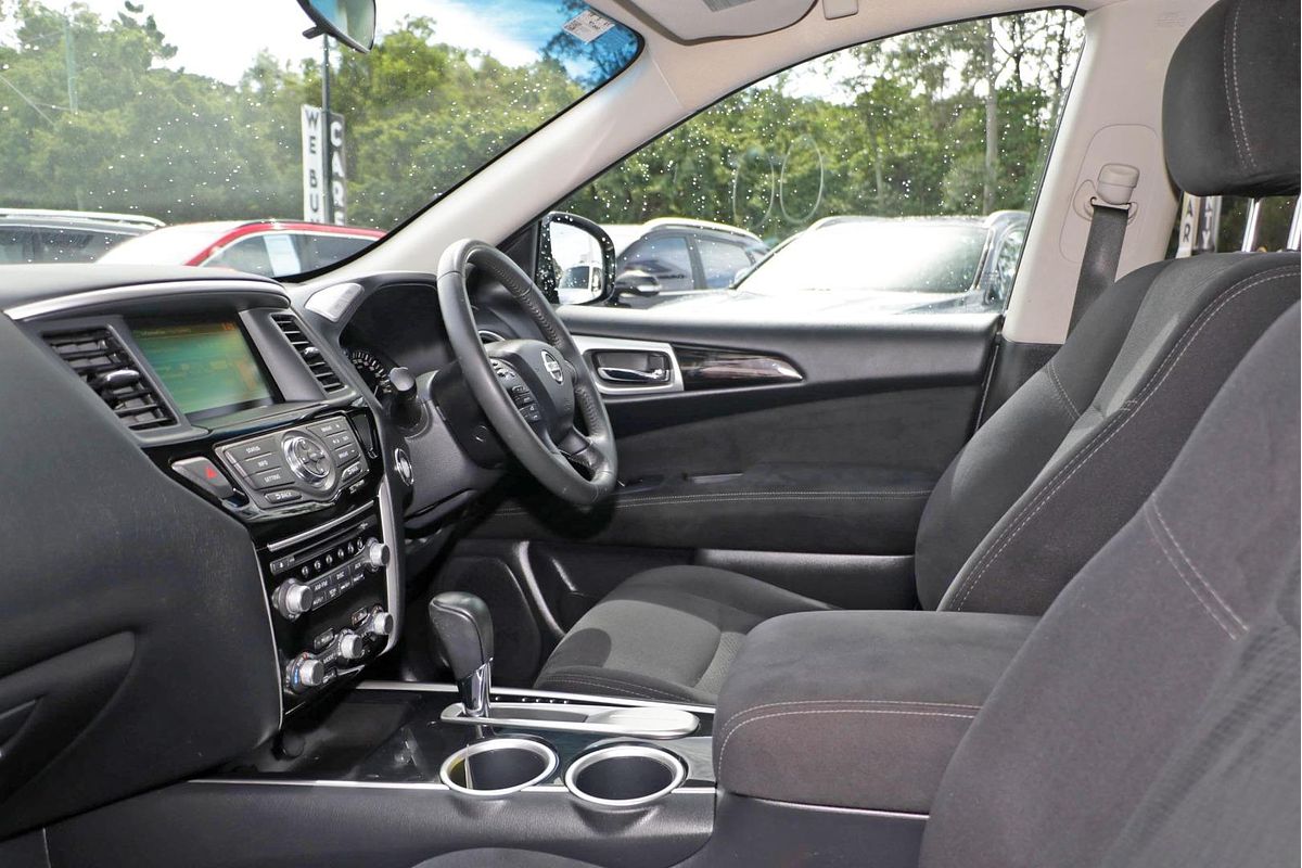 2015 Nissan Pathfinder ST R52