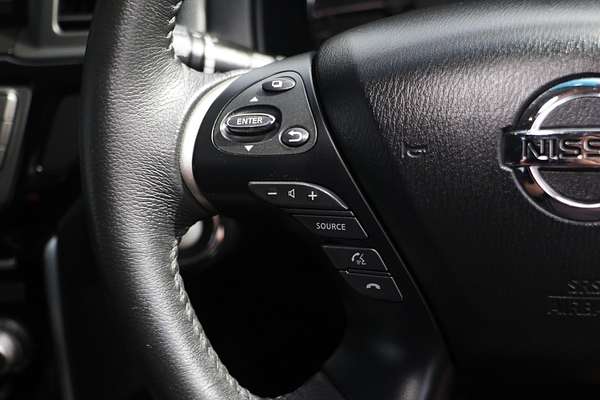 2015 Nissan Pathfinder ST R52