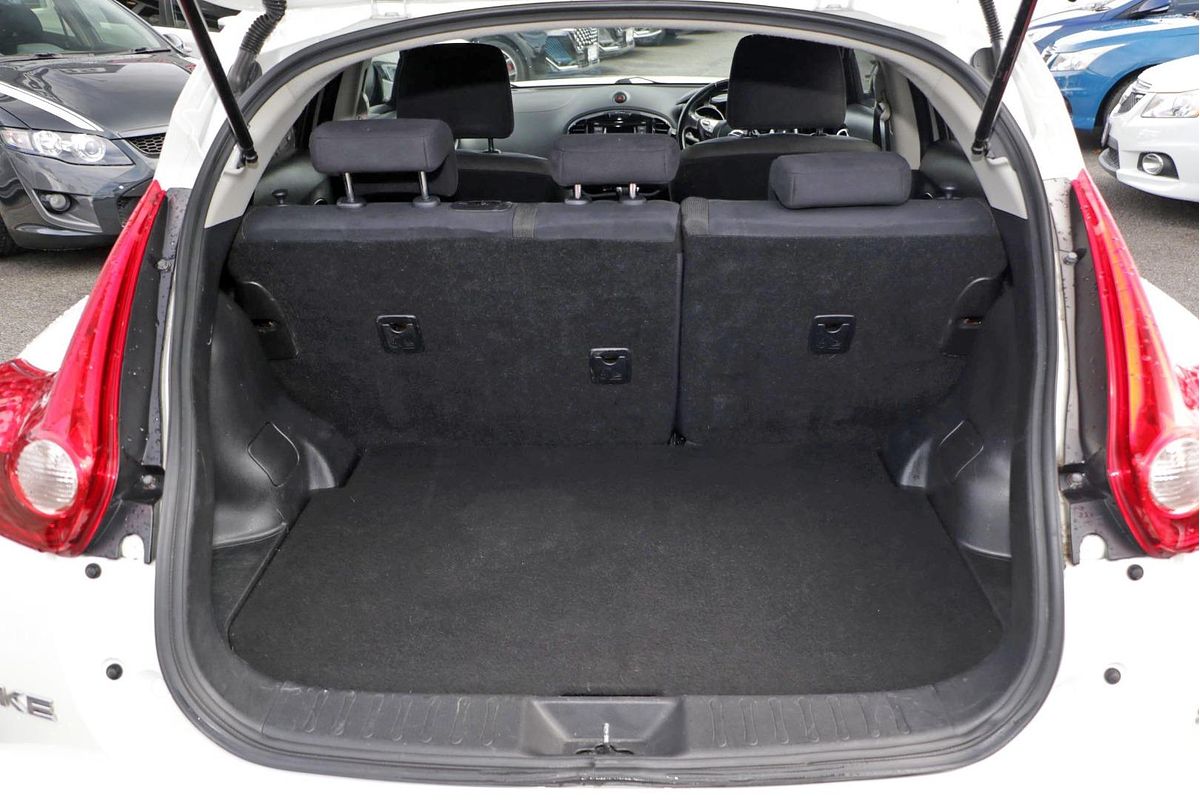 2013 Nissan JUKE ST F15
