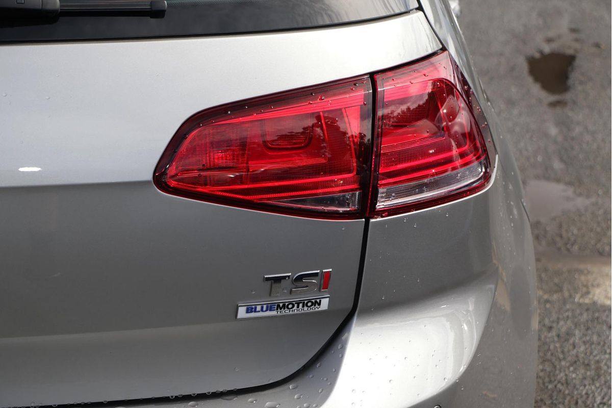 2017 Volkswagen Golf 92TSI Trendline 7