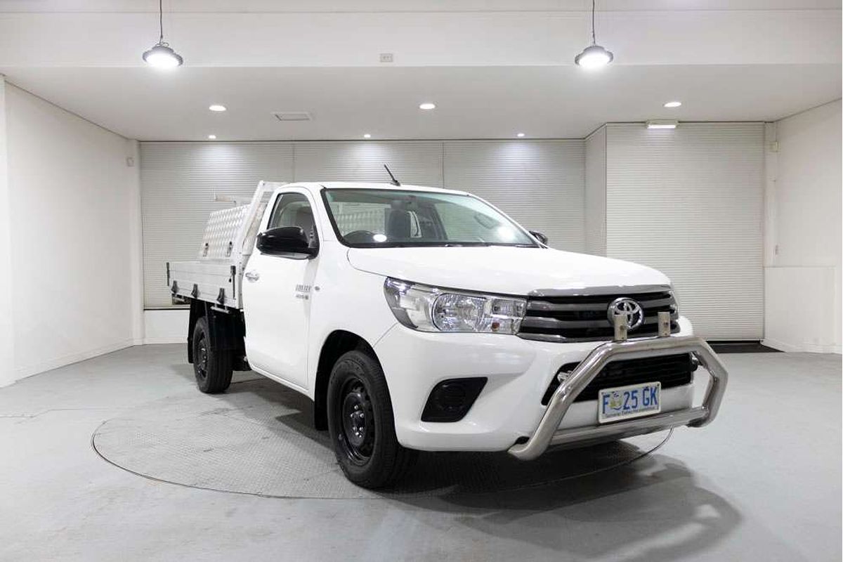 2015 Toyota Hilux SR GUN123R