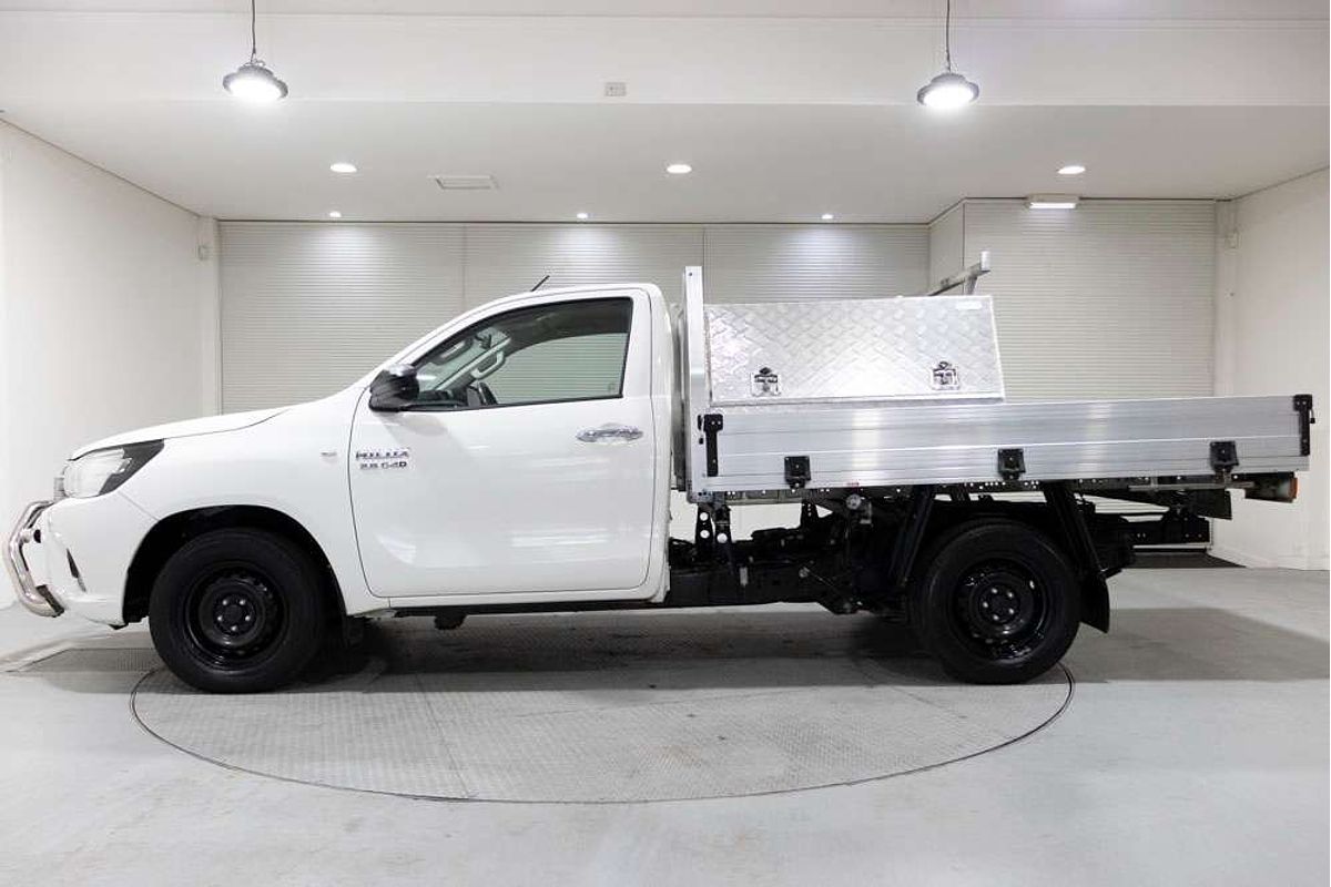2015 Toyota Hilux SR GUN123R