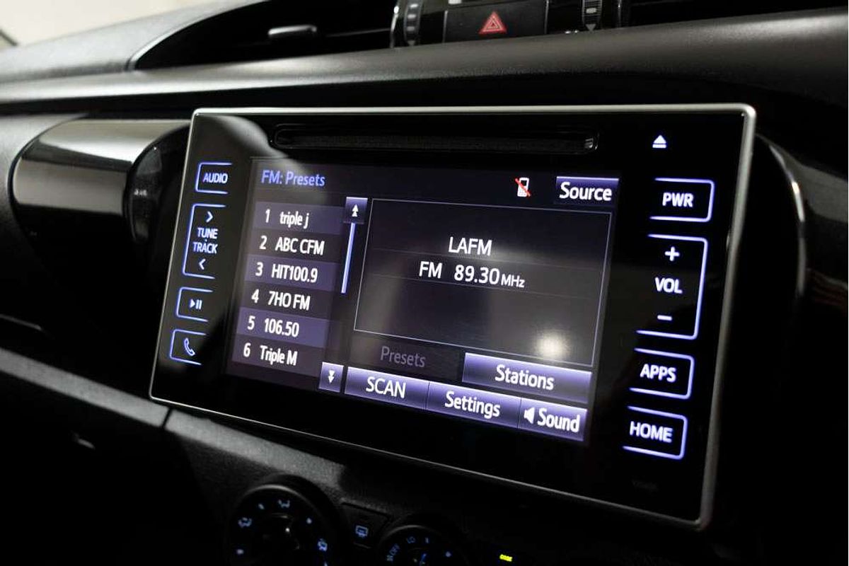 2015 Toyota Hilux SR GUN123R