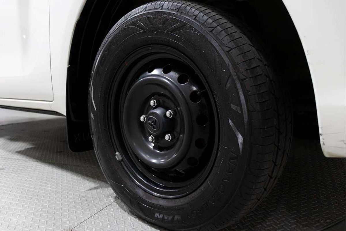2015 Toyota Hilux SR GUN123R