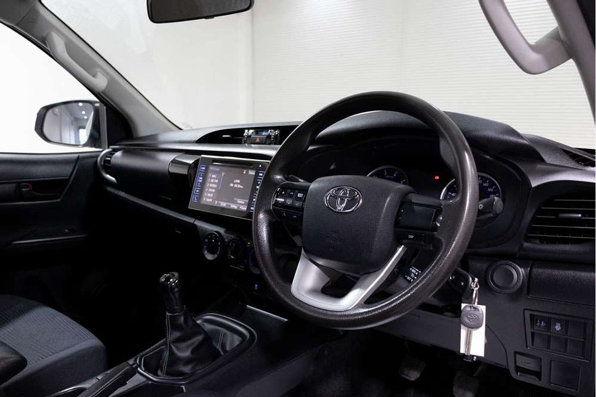 2015 Toyota Hilux SR GUN123R