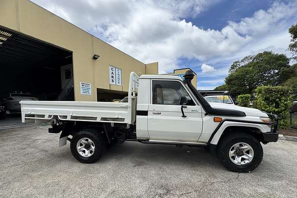 2017 Toyota Landcruiser GXL (4x4) LC70 VDJ79R MY17 4X4