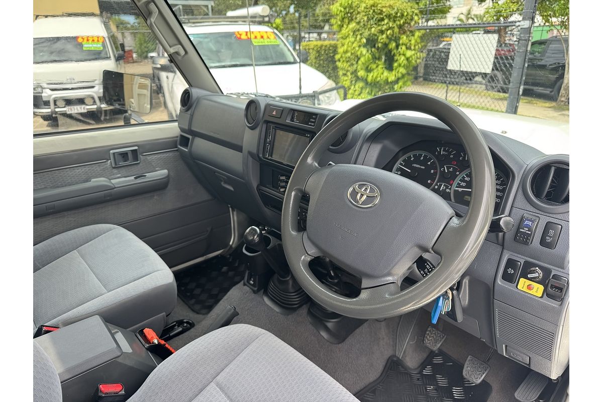 2017 Toyota Landcruiser GXL (4x4) LC70 VDJ79R MY17 4X4