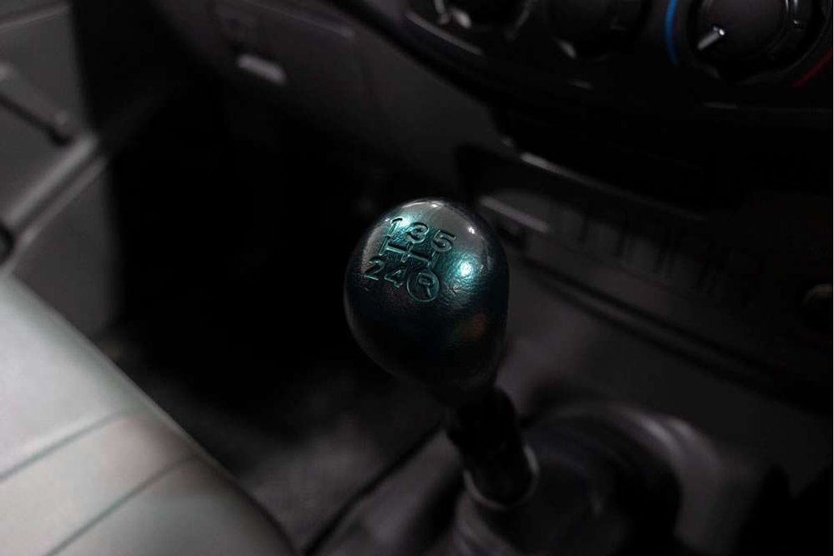 Hilux 4x2 Workmate 2.7L Petrol Manual Single Cab C/C