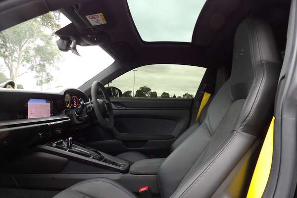 2024 Porsche 911 Carrera GTS 992