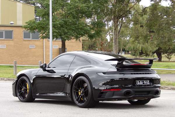 2024 Porsche 911 Carrera GTS 992