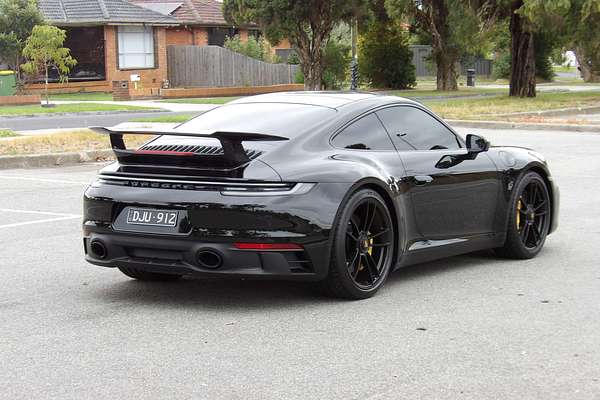 2024 Porsche 911 Carrera GTS 992
