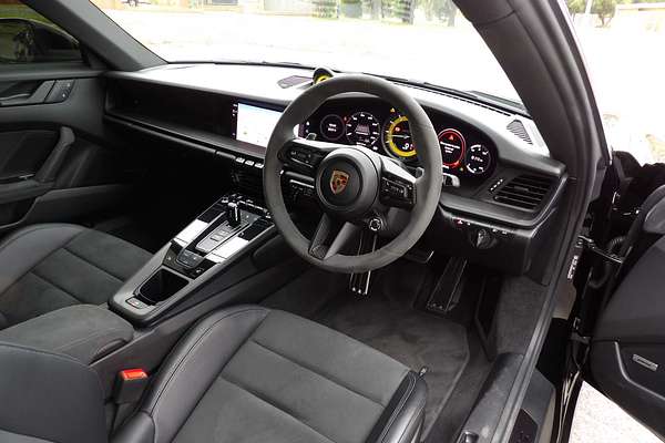 2024 Porsche 911 Carrera GTS 992