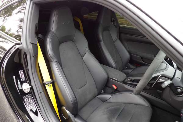 2024 Porsche 911 Carrera GTS 992