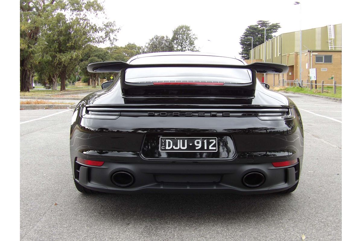 2024 Porsche 911 Carrera GTS 992