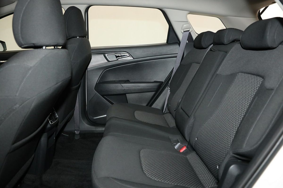 2023 Kia Sportage S NQ5