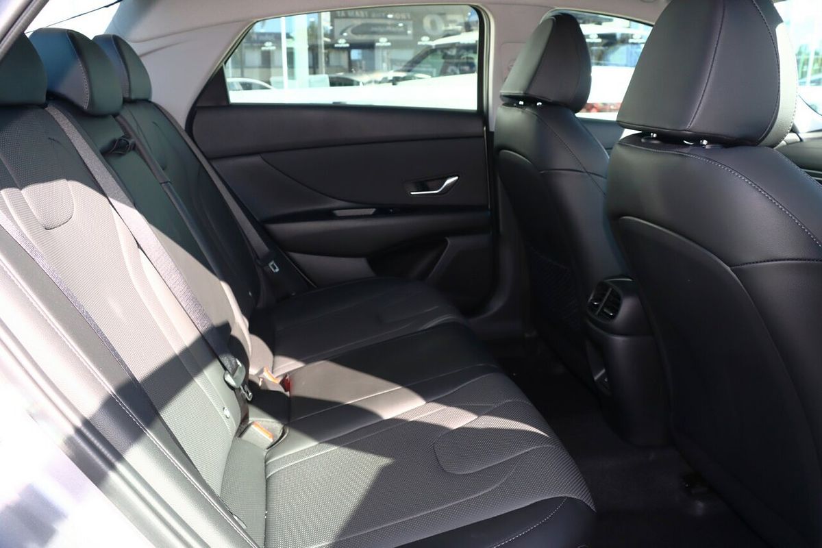 2024 Hyundai i30 Premium CN7.V2
