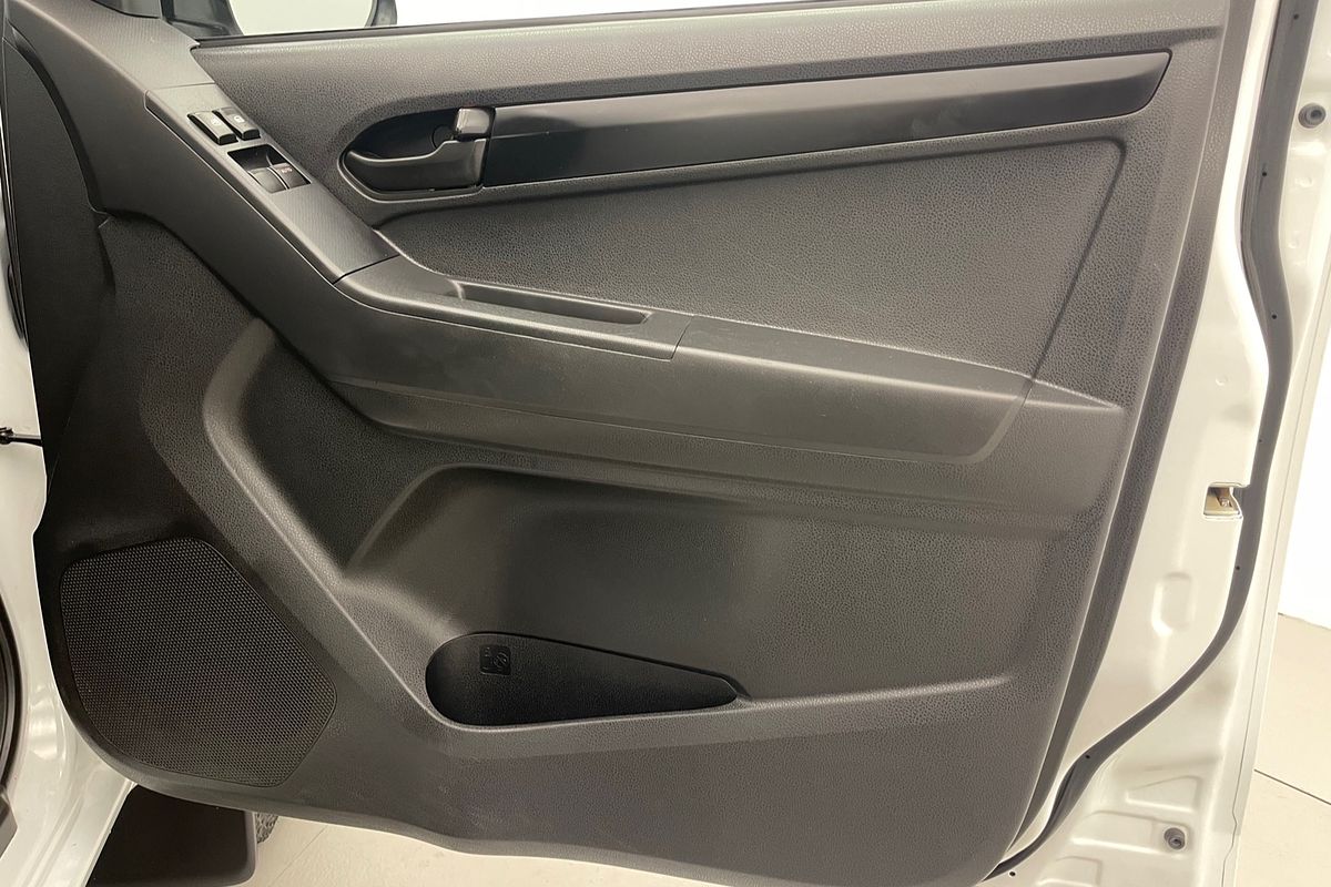 2019 Isuzu D-MAX SX High Ride Rear Wheel Drive