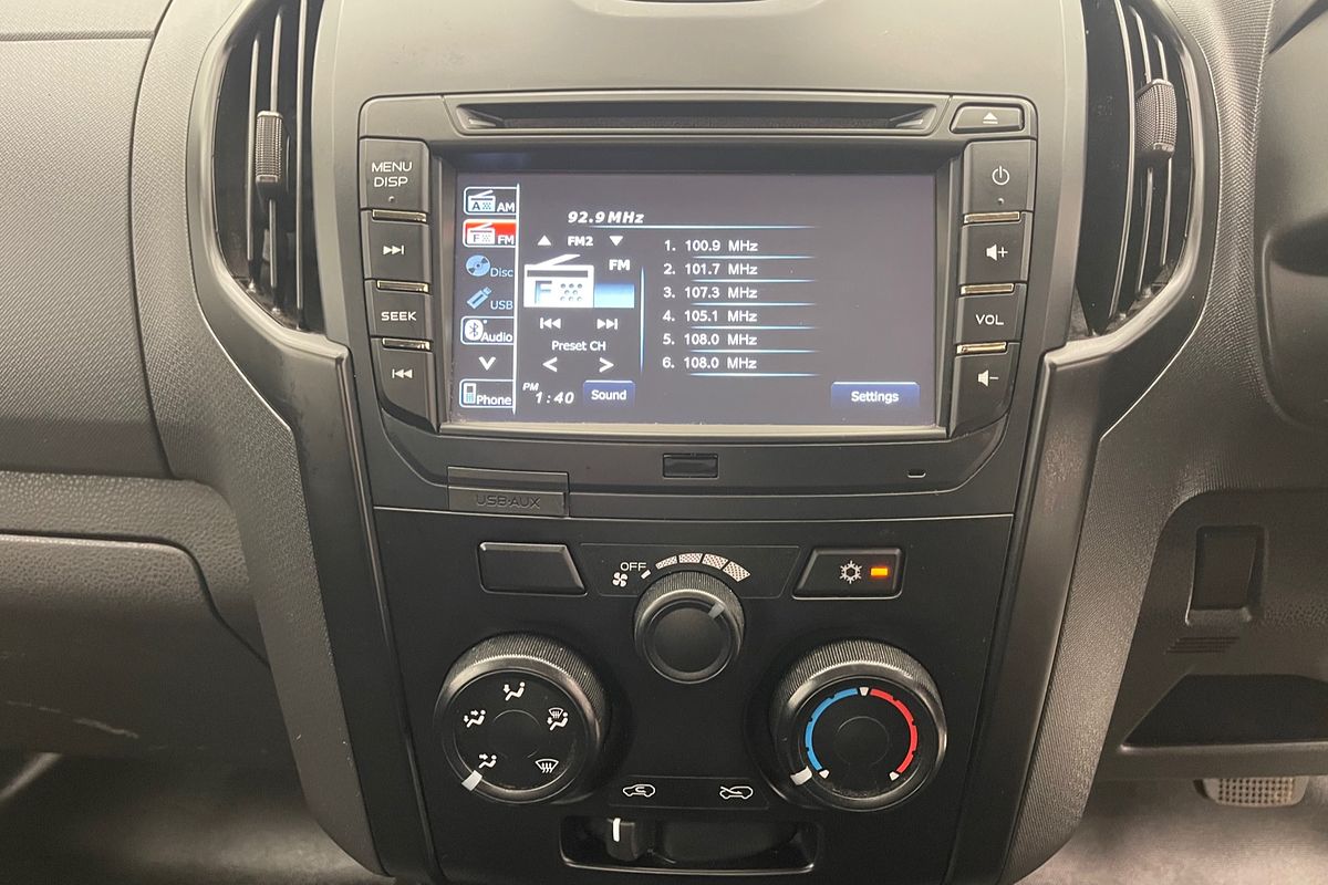 2019 Isuzu D-MAX SX High Ride Rear Wheel Drive