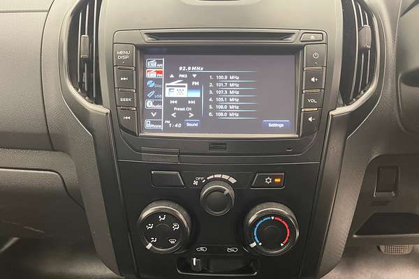 2019 Isuzu D-MAX SX High Ride Rear Wheel Drive