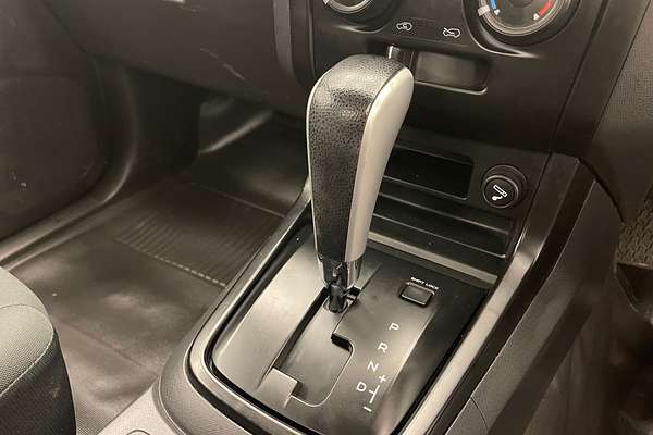 2019 Isuzu D-MAX SX High Ride Rear Wheel Drive