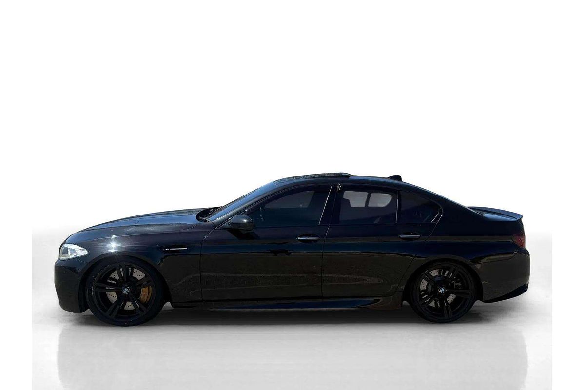 2012 BMW M5  F10