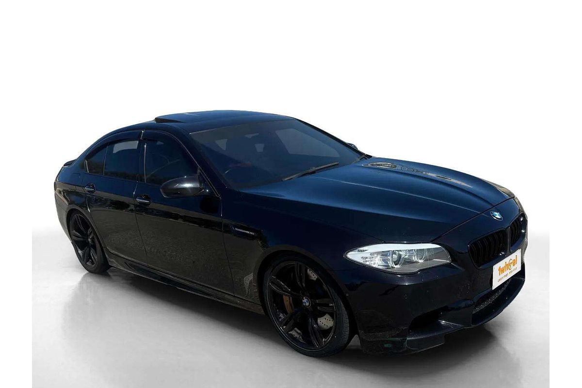 2012 BMW M5  F10