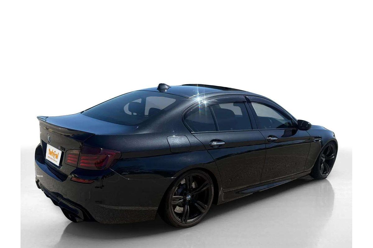 2012 BMW M5  F10