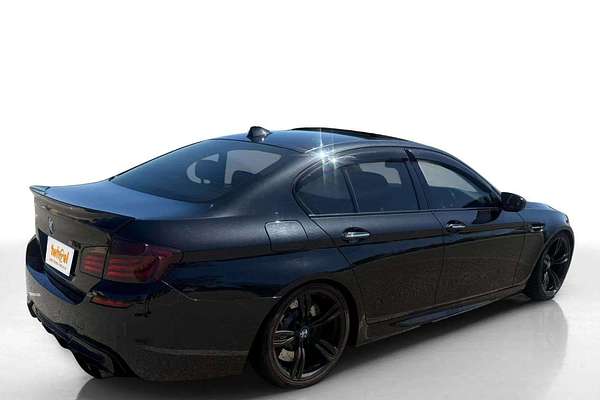 2012 BMW M5  F10