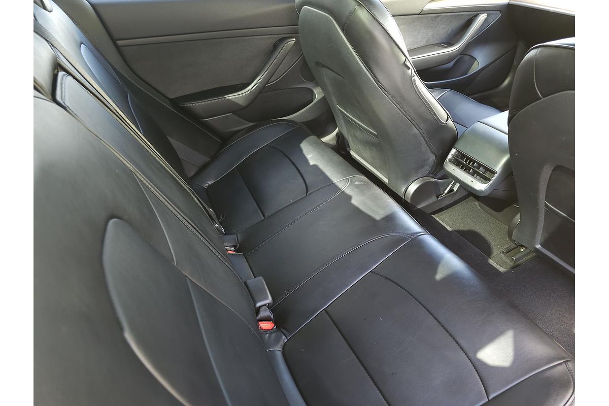 2022 Tesla Model 3 Rear-Wheel Drive