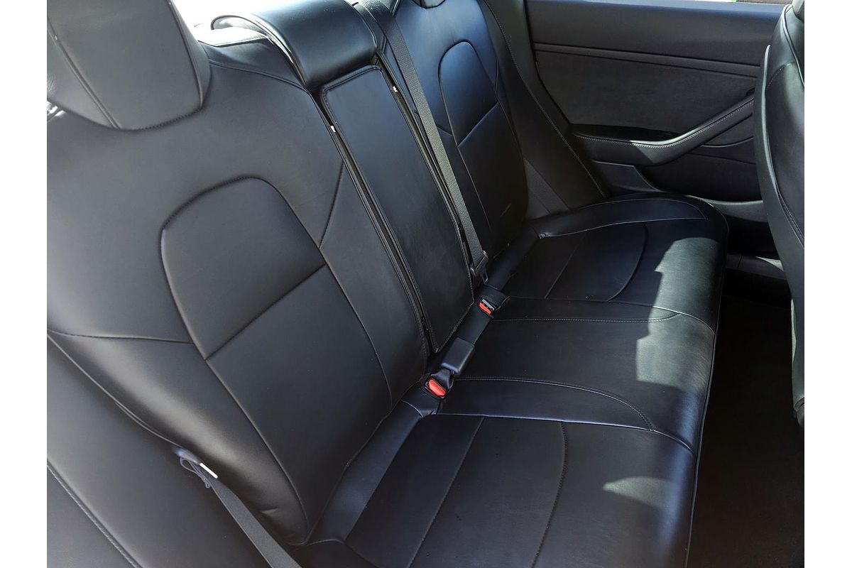 2022 Tesla Model 3 Rear-Wheel Drive