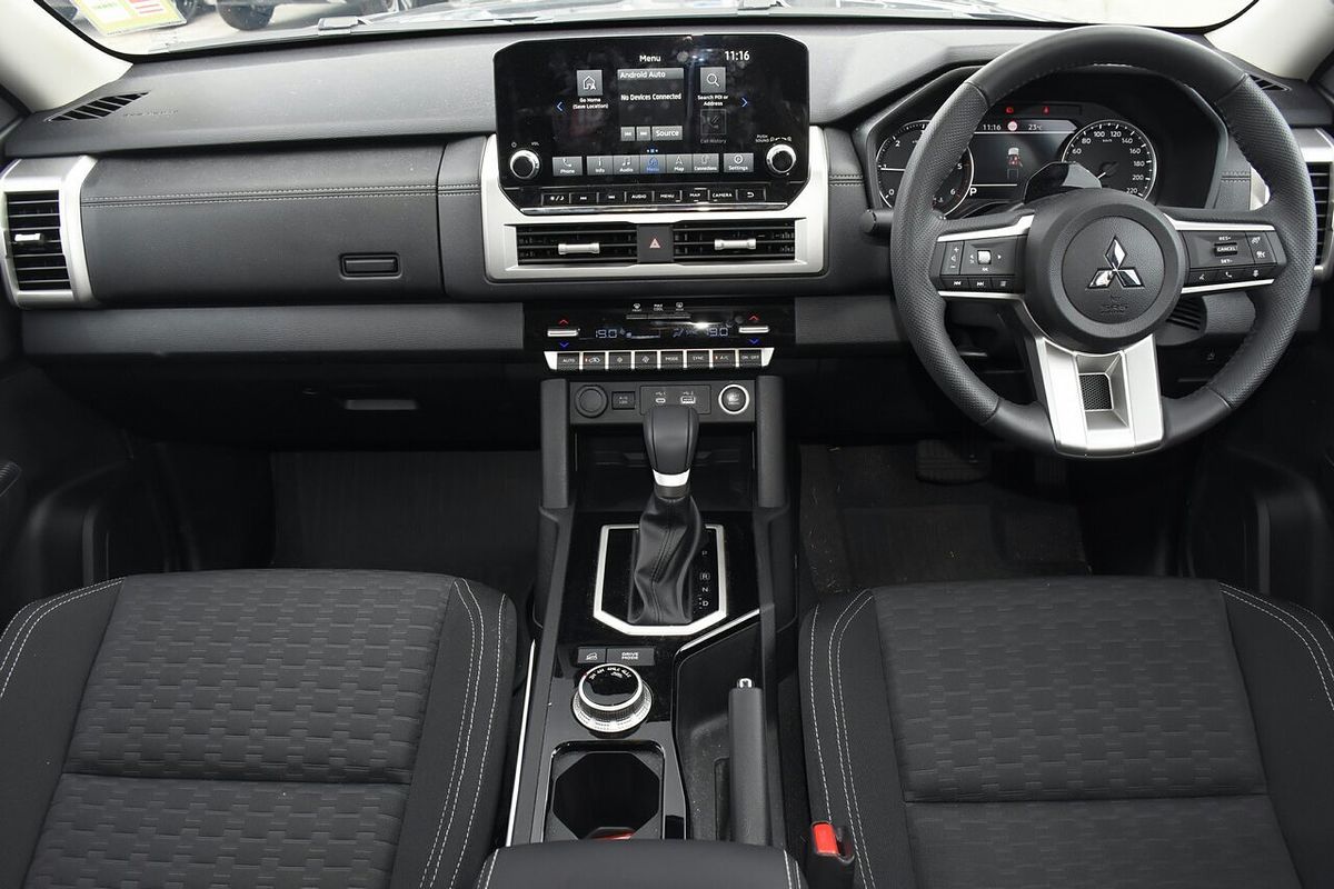 2024 Mitsubishi Triton GLS MV 4X4
