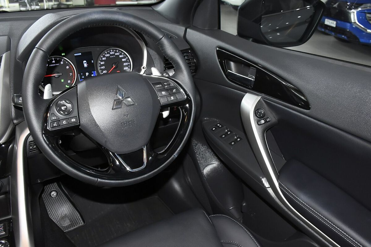 2024 Mitsubishi Eclipse Cross Exceed YB