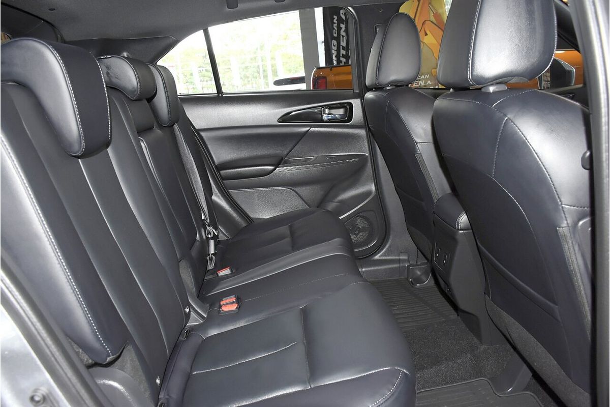 2024 Mitsubishi Eclipse Cross Exceed YB