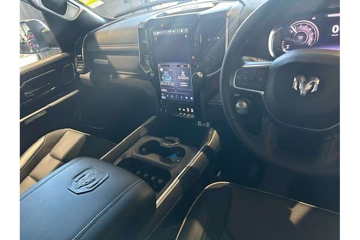 2024 RAM 1500 Laramie DT 4X4 SWB